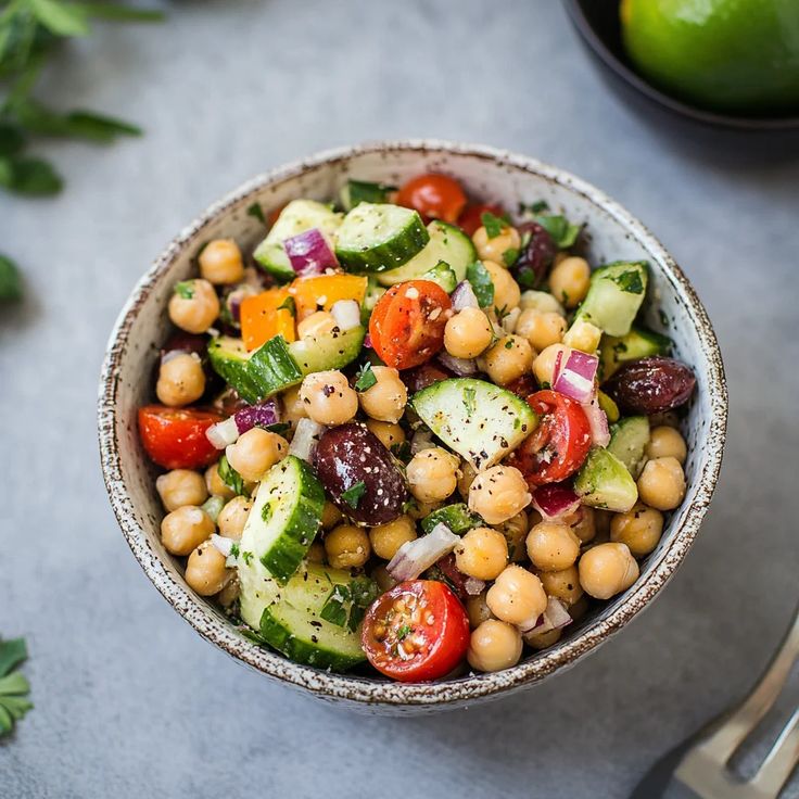 Iranian Chickpeas in Bulk for Refugee Camps & Disaster Relief Projects; Emergency Logistics & Uninterrupted Supply